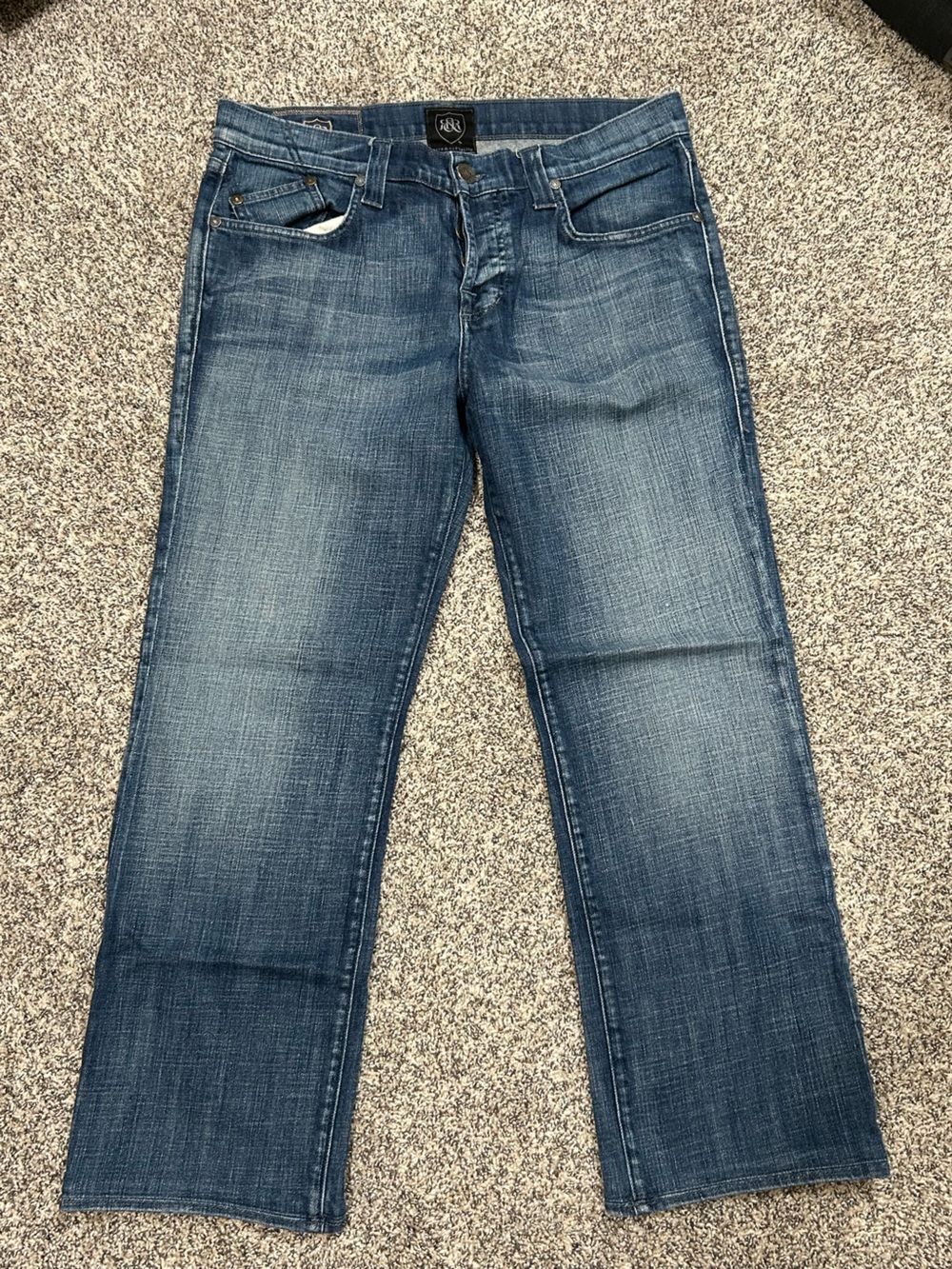 Rock & Republic Mid-Blue Straight Jeans  34 x 28.5